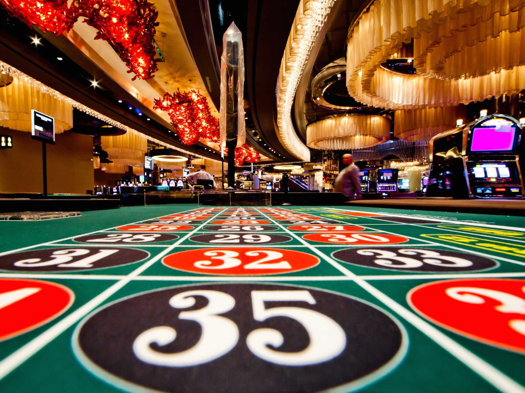 Kazanma Yollarını Keşfet: Stratejik Casino Rehberi